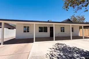 6060 W Hollyhock Dr, Phoenix, AZ 85033 - Photo 18