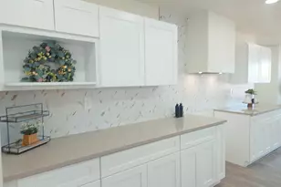 5923 W Fairmount Ave, Phoenix, AZ 85033 - Photo 10