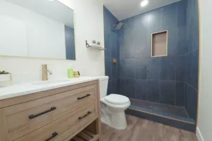 5923 W Fairmount Ave, Phoenix, AZ 85033 - Photo 30