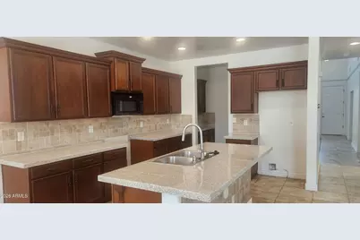 16124 N 180th Lane, Surprise, AZ 85388 - Photo 8
