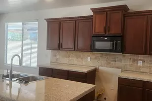 16124 N 180th Ln, Surprise, AZ 85388 - Photo 6
