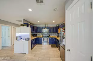 2243 E Willetta St, Phoenix, AZ 85006 - Photo 8