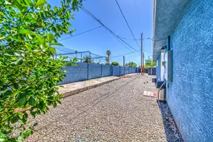 2243 E Willetta St, Phoenix, AZ 85006 - Photo 38