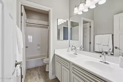 10533 E Neville Avenue, Mesa, AZ 85209 - Photo 18
