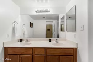 9430 E Mission Ln, Scottsdale, AZ 85258 - Photo 14