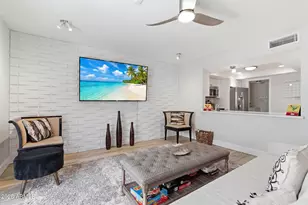 4601 N 73rd St, Scottsdale, AZ 85251 - Photo 2