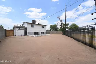 2317 N 47th Dr, Phoenix, AZ 85035 - Photo 20