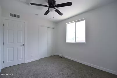 2317 N 47th Drive, Phoenix, AZ 85035 - Photo 10