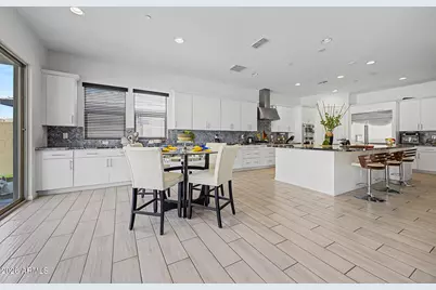 2010 E Villa Linda Drive, Phoenix, AZ 85024 - Photo 10