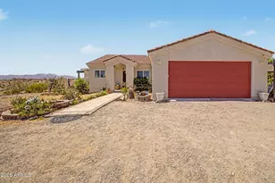 29714 W Peak View Rd, Wittmann, AZ 85361 - Photo 4
