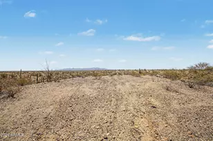 29714 W Peak View Rd, Wittmann, AZ 85361 - Photo 46