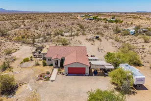 29714 W Peak View Rd, Wittmann, AZ 85361 - Photo 4