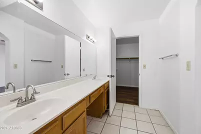 11907 N 76th Drive, Peoria, AZ 85345 - Photo 14