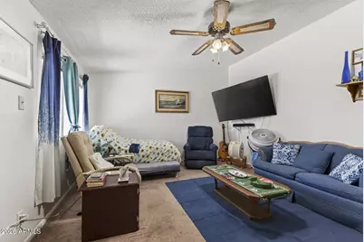 10432 W Oakmont Drive, Sun City, AZ 85351 - Photo 12