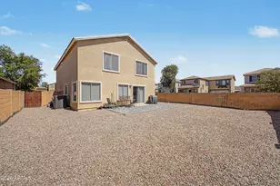 7234 S 41st Dr, Phoenix, AZ 85041 - Photo 32