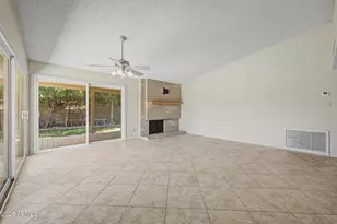 965 E Lamplighter Ln, Tempe, AZ 85283 - Photo 12