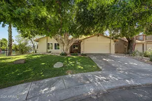 965 E Lamplighter Ln, Tempe, AZ 85283 - Photo 2
