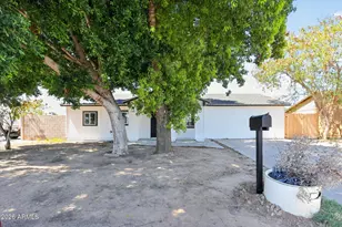 6624 W Columbus Ave, Phoenix, AZ 85033 - Photo 2