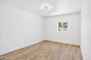 6624 W Columbus Ave, Phoenix, AZ 85033 - Photo 28