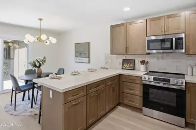 3033 N 39th Street #4, Phoenix, AZ 85018 - Photo 10