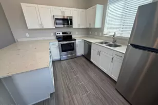 25 N 173rd Ave, Goodyear, AZ 85338 - Photo 4