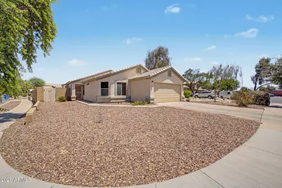 2633 S 81st Lane, Phoenix, AZ 85043 - Photo 4