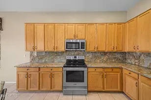 7990 W Yukon Dr, Peoria, AZ 85382 - Photo 12