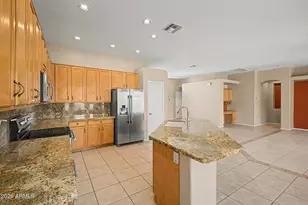 7990 W Yukon Dr, Peoria, AZ 85382 - Photo 14