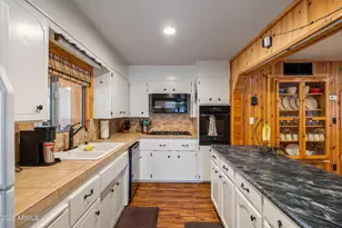 3384 Turkey Run, Overgaard, AZ 85933 - Photo 12