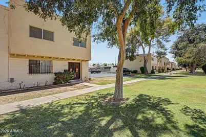 4634 N 19th Avenue, Phoenix, AZ 85015 - Photo 2
