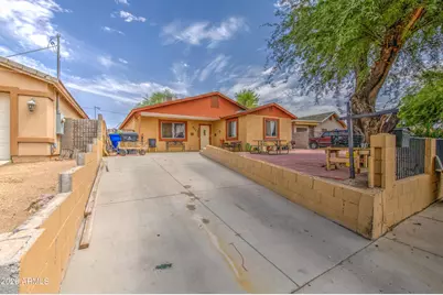 425 S 7th Street, Avondale, AZ 85323 - Photo 2