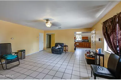 425 S 7th Street, Avondale, AZ 85323 - Photo 8