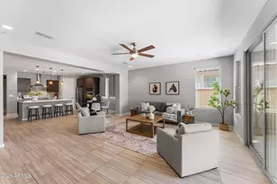 32462 N 133rd Dr, Peoria, AZ 85383 - Photo 12