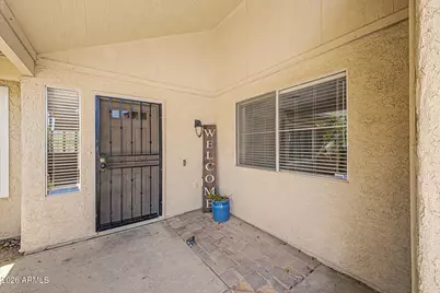 15652 N 38th Place, Phoenix, AZ 85032 - Photo 4