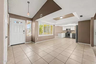 15652 N 38th Place, Phoenix, AZ 85032 - Photo 10