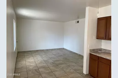 1222 E Mountain View Road #106,102, Phoenix, AZ 85020 - Photo 4