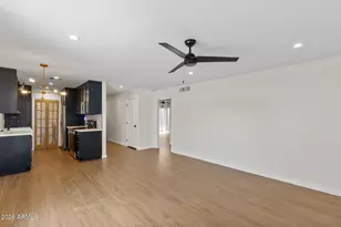 8586 E Indian School Rd, Scottsdale, AZ 85251 - Photo 8