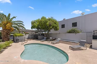 8586 E Indian School Road #F, Scottsdale, AZ 85251 - Photo 22