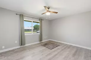 10411 W Prairie Hills Circle W, Sun City, AZ 85351 - Photo 18
