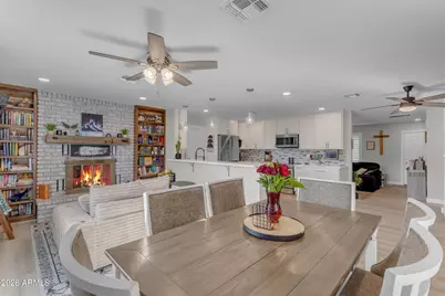 704 N Gentry Circle, Mesa, AZ 85213 - Photo 2