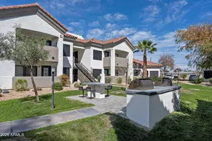 3255 S Dorsey Ln, Tempe, AZ 85282 - Photo 16