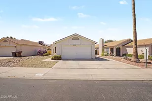 7347 W Paradise Dr, Peoria, AZ 85345 - Photo 1
