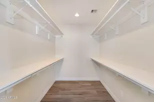 5002 E Mitchell Dr, Phoenix, AZ 85018 - Photo 14