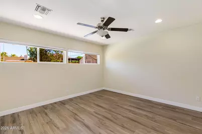 5002 E Mitchell Drive, Phoenix, AZ 85018 - Photo 12