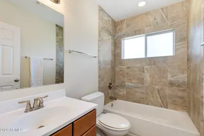 5002 E Mitchell Drive, Phoenix, AZ 85018 - Photo 26
