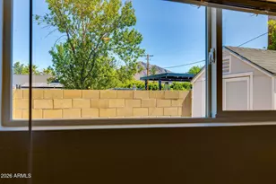 5002 E Mitchell Dr, Phoenix, AZ 85018 - Photo 22