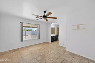 548 N Bailey Cir, Mesa, AZ 85207 - Photo 12