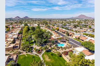 7943 E Granada Road, Scottsdale, AZ 85257 - Photo 14