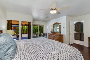 925 E Waltann Ln, Phoenix, AZ 85022 - Photo 28