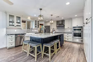 925 E Waltann Ln, Phoenix, AZ 85022 - Photo 18